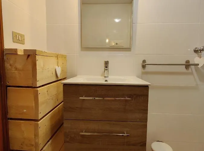 Apartment Skichalet Cervinia Elena & Sanny *